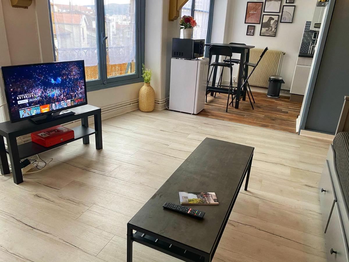 015 Chic & Cosy Studio 41M2 Hypercentre Wifi Smart Tv Netflix Сент-Этьен Экстерьер фото